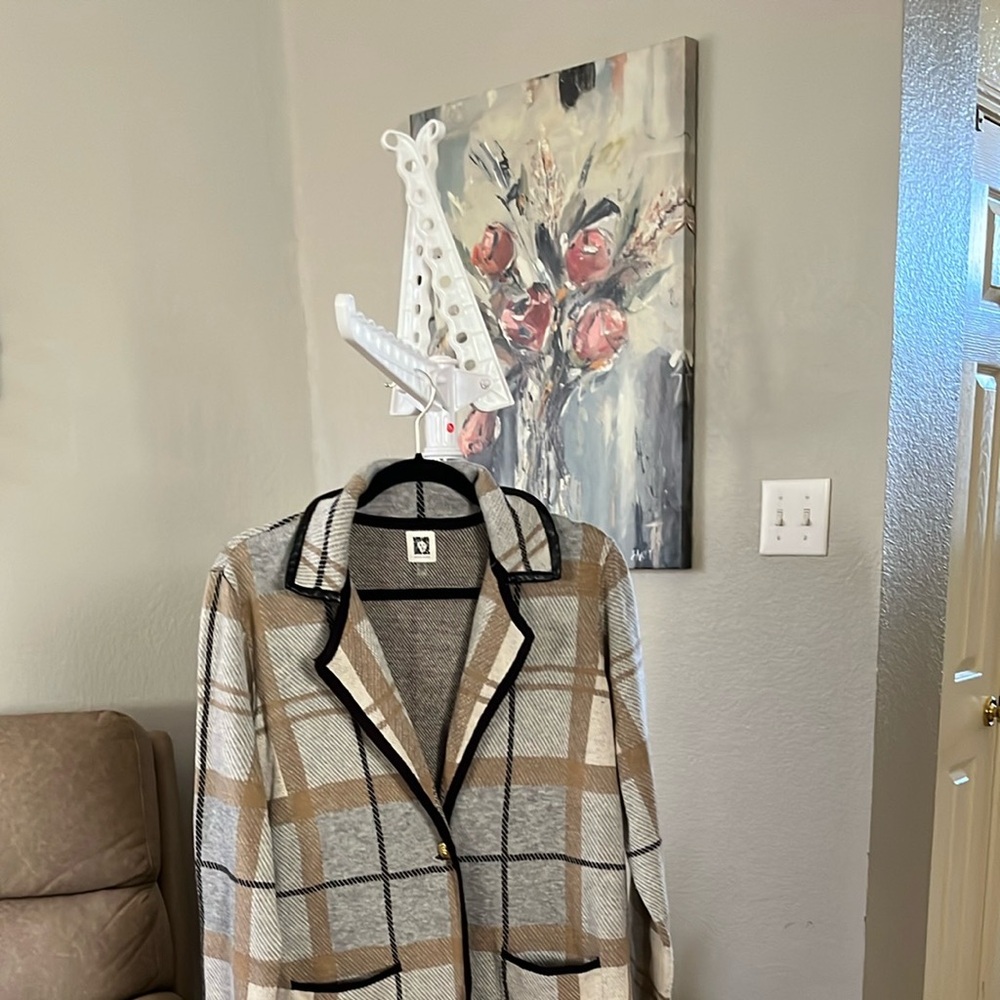 Anne Klein XLG long sweater, gray, tan and black trim. Gently worn.